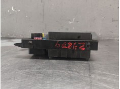 Recambio de caja reles / fusibles para opel astra h ber. 1.7 16v cdti referencia OEM IAM 13242781 5DK00946410 JT 2