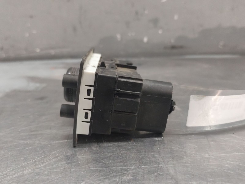 Recambio de mando luces para opel zafira b cosmo referencia OEM IAM 253544  12 PINS