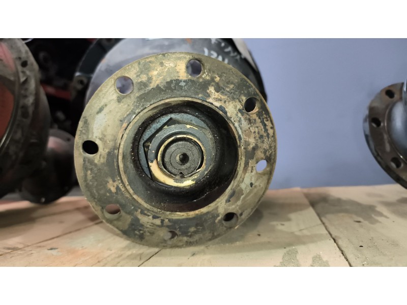 Recambio de grupo para pegaso comet comet 140 referencia OEM IAM  RELACION:15X26 PLANETARIO FINO