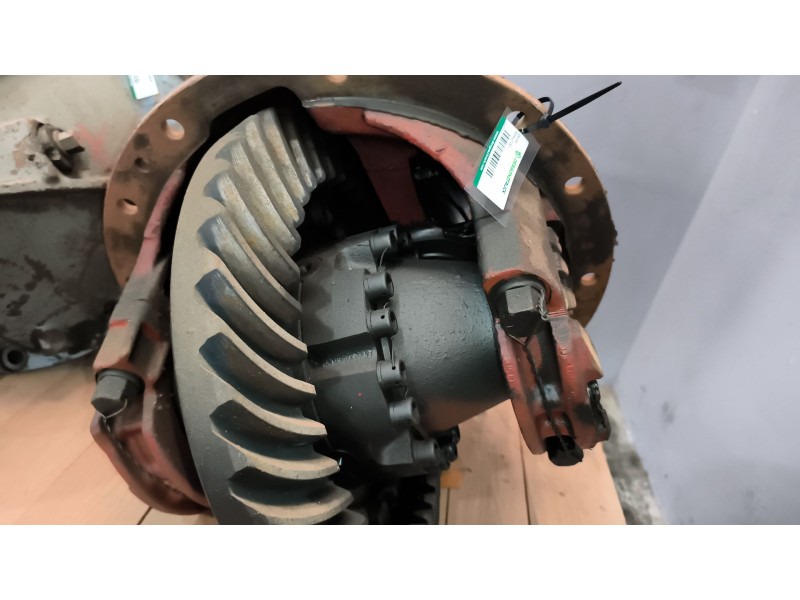Recambio de grupo para renault dg 230.20 referencia OEM IAM  RELACION:8X39 25 ESTRIAS DE PALIER