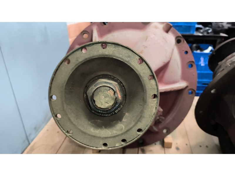 Recambio de grupo para renault dg 230.20 referencia OEM IAM  RELACION:8X39 25 ESTRIAS DE PALIER