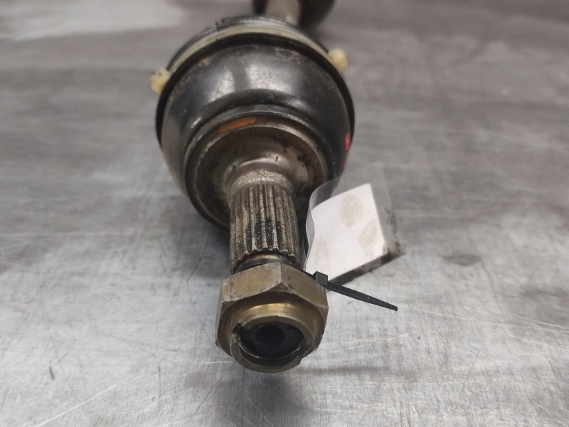 Recambio de transmision delantera derecha para peugeot 205 berlina 1.1 mito referencia OEM IAM 327497  