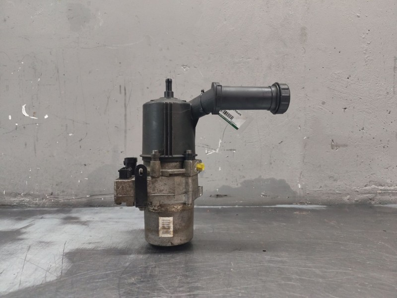 Recambio de bomba direccion para citroën c4 berlina vtr plus referencia OEM IAM 9680989480 A5097515B 9/2 PINS