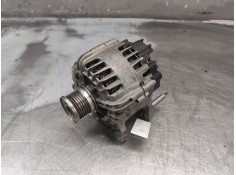 Recambio de alternador para seat leon (5f1) 1.6 tdi referencia OEM IAM 03L903023J 2715268C 216023625