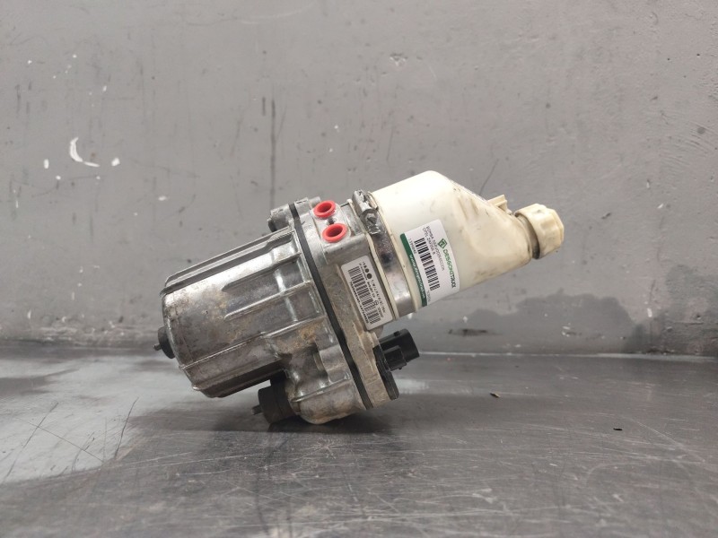Recambio de bomba direccion para opel zafira b cosmo referencia OEM IAM 7625955145  