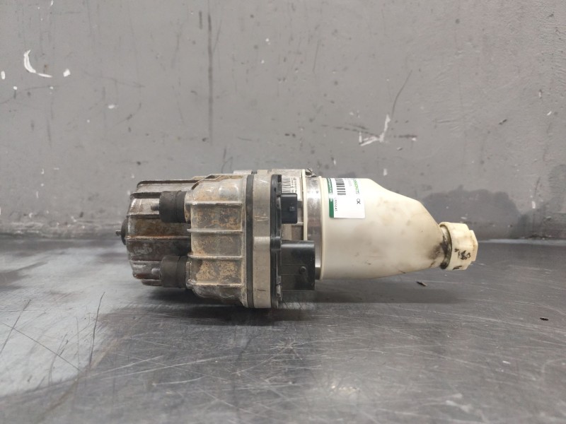 Recambio de bomba direccion para opel zafira b cosmo referencia OEM IAM 7625955145  