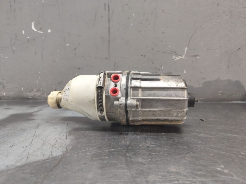 Recambio de bomba direccion para opel zafira b cosmo referencia OEM IAM 7625955145  