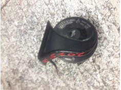 Recambio de claxon para mercedes vito marco polo (638) 112 cdi referencia OEM IAM  2 PINS 
