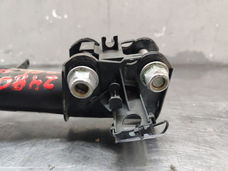 Recambio de amortiguador delantero derecho para infiniti q30 1.5 d referencia OEM IAM   