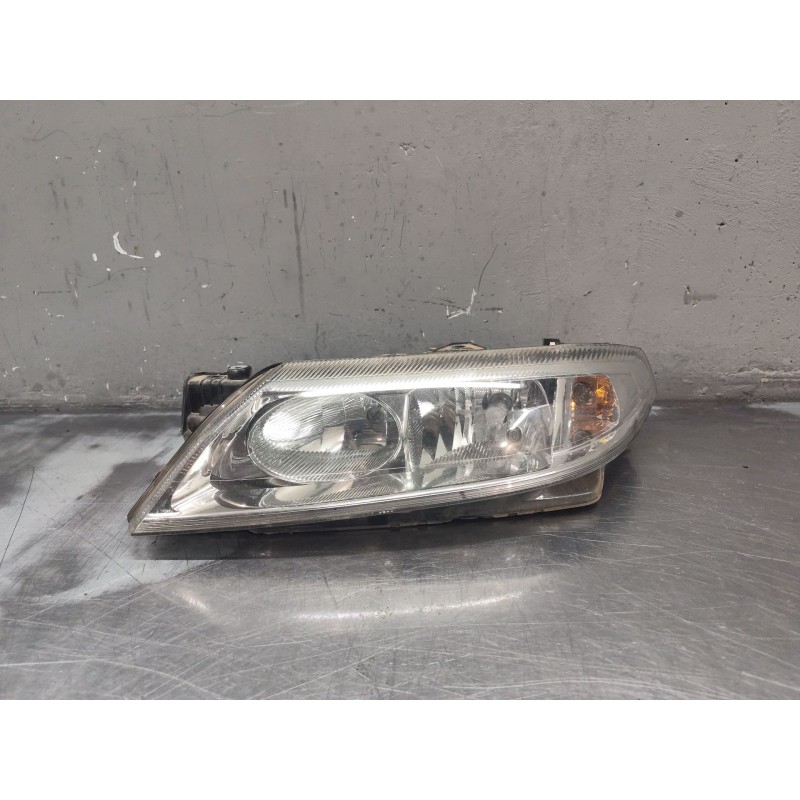 Recambio de faro izquierdo para renault laguna ii (bg0/1_) 1.9 dci (bg08, bg0g) referencia OEM IAM 820000245  