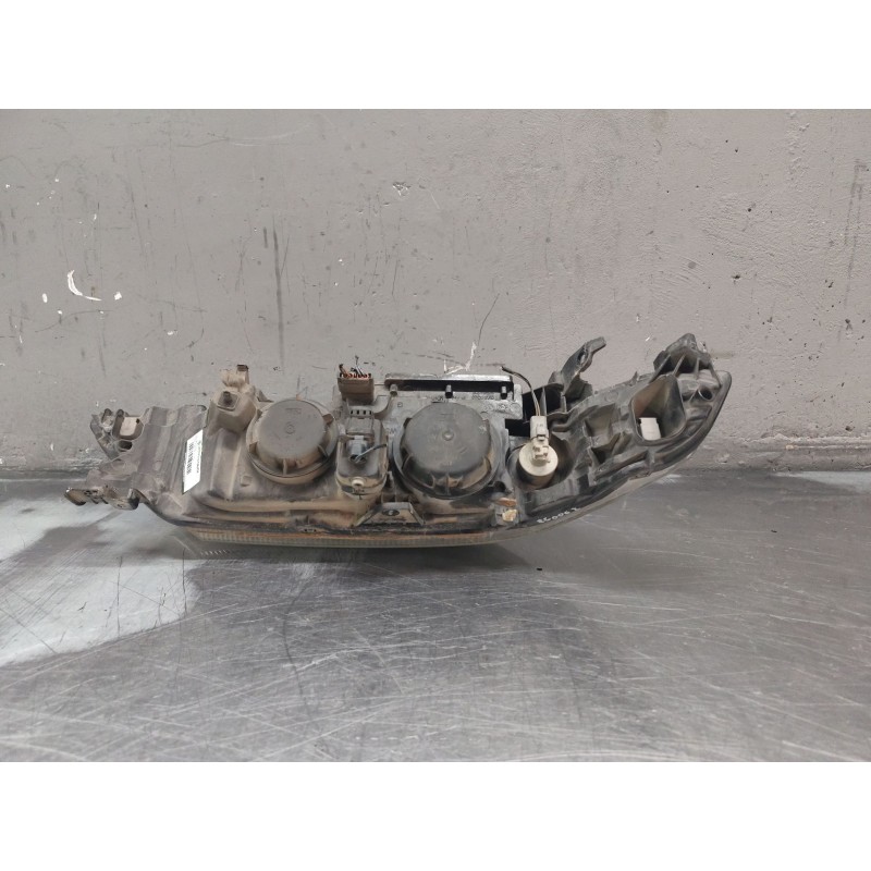 Recambio de faro izquierdo para renault laguna ii (bg0/1_) 1.9 dci (bg08, bg0g) referencia OEM IAM 820000245  