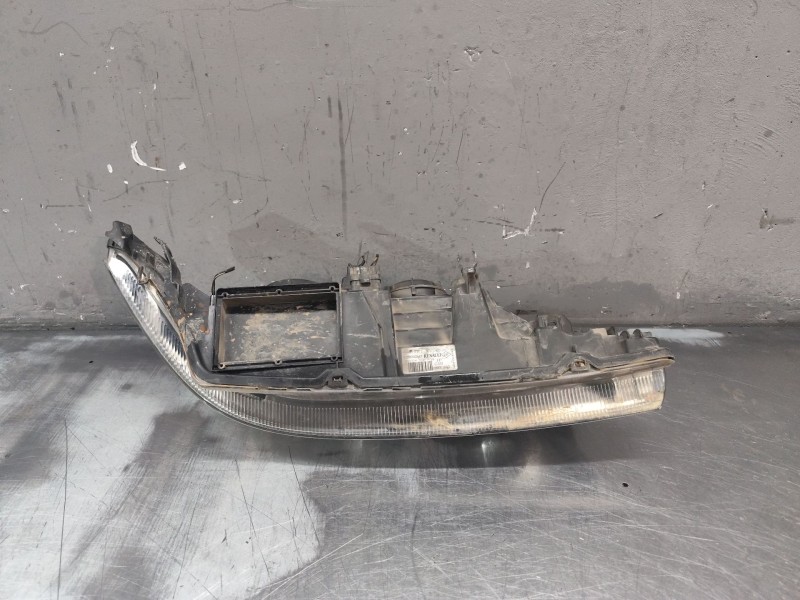 Recambio de faro izquierdo para renault laguna ii (bg0/1_) 1.9 dci (bg08, bg0g) referencia OEM IAM 820000245  