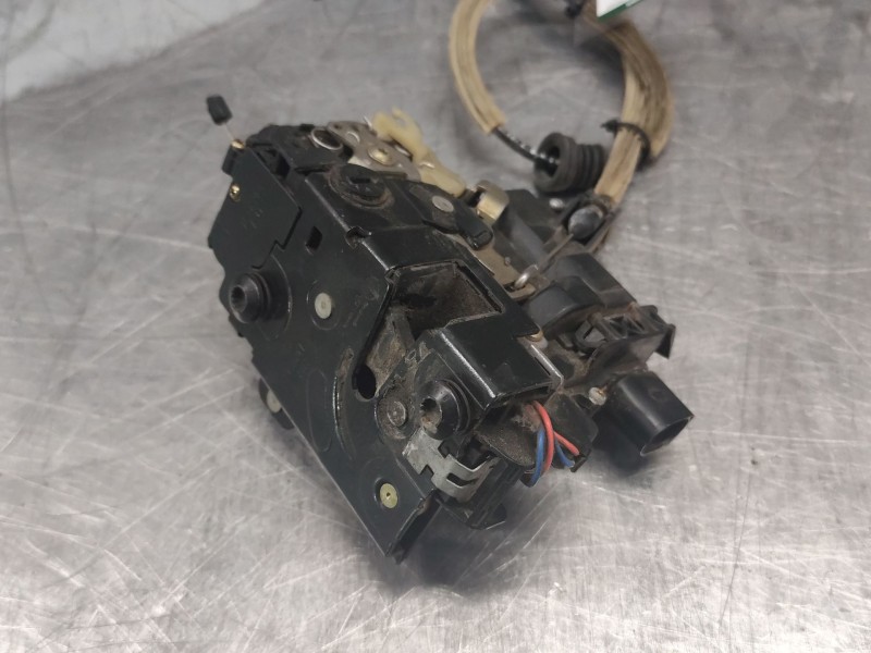 Recambio de cerradura puerta trasera izquierda para seat toledo (1m2) referencia OEM IAM 3B4839015AM 6 PINS 