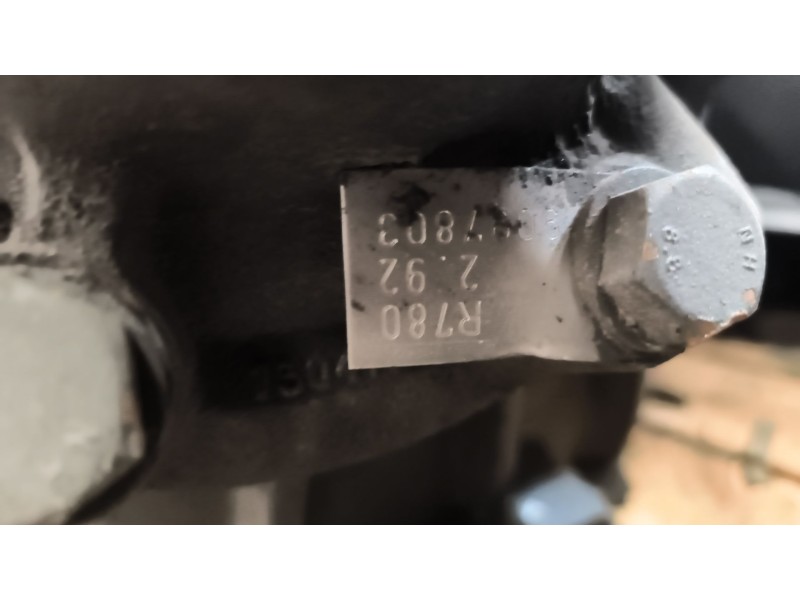 Recambio de grupo para scania trucks serie 4 124 l/420 (420cv) referencia OEM IAM R780 2.92 9097803