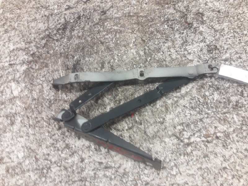 Recambio de bisagra capo izquierda para mercedes vito marco polo (638) 112 cdi referencia OEM IAM   
