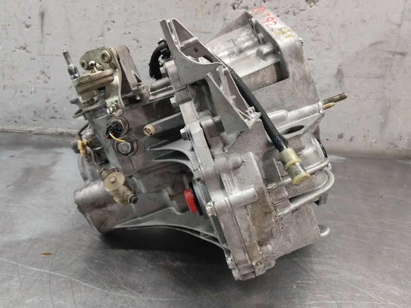 Recambio de caja cambios para renault scenic ii grand confort dynamique referencia OEM IAM ndo002  