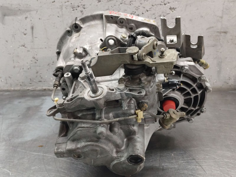 Recambio de caja cambios para renault scenic ii grand confort dynamique referencia OEM IAM ndo002  
