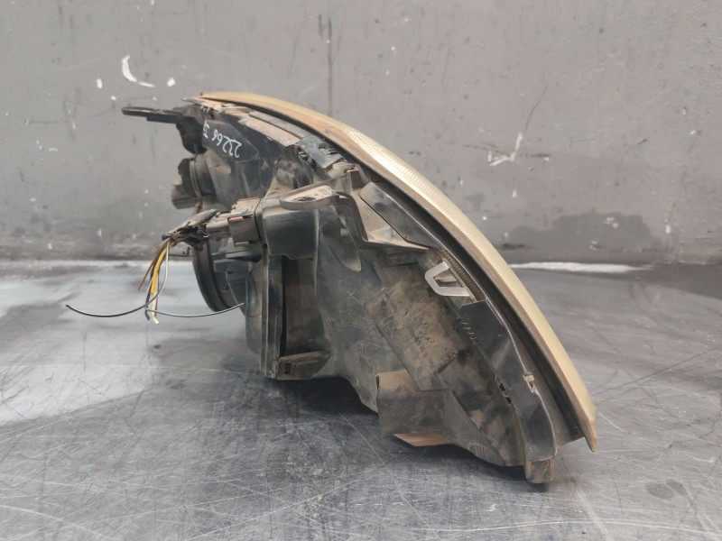 Recambio de faro izquierdo para opel vectra c berlina comfort referencia OEM IAM 15588700  