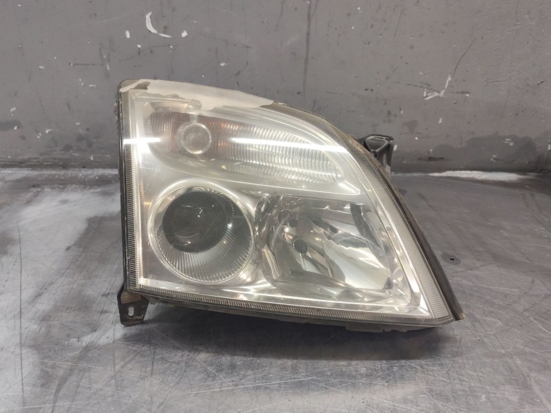 Recambio de faro derecho para opel vectra c berlina club referencia OEM IAM 15588800  