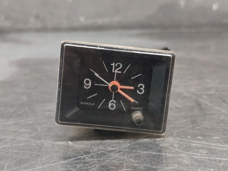 Recambio de reloj para renault rapid/express (f40) 1.4 familiar (f402/40m) referencia OEM IAM  KIENZLE 