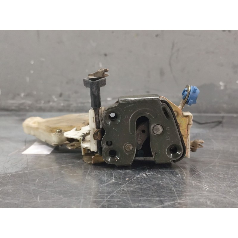 Recambio de cerradura puerta delantera izquierda para nissan almera (n16/e) comfort referencia OEM IAM 6055389918 4 PINS 