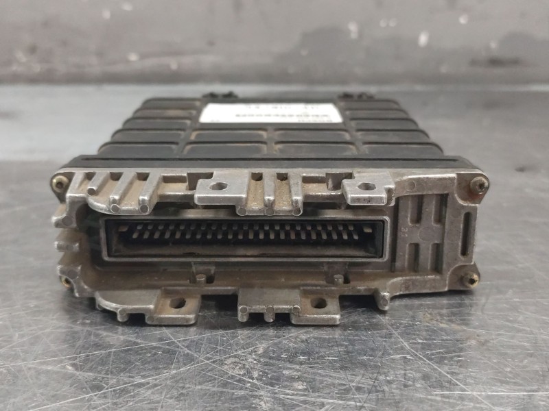 Recambio de centralita motor uce para seat toledo (1l) 1.8 cat (rp) referencia OEM IAM 037906024B  