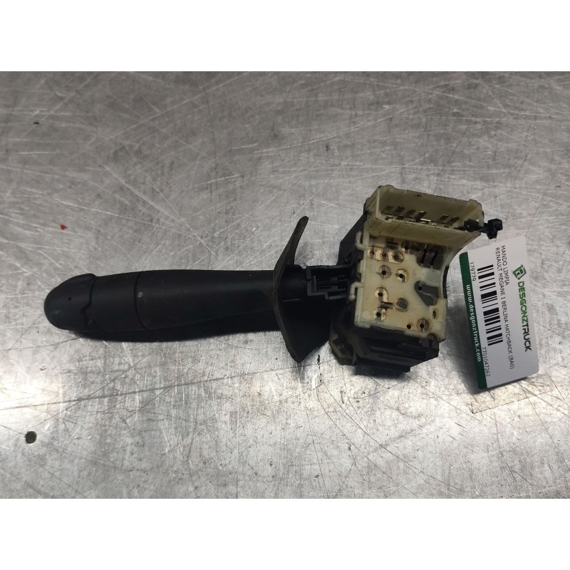 Recambio de mando limpia para renault megane i berlina hatchback (ba0) 1.4e rn (baoe) referencia OEM IAM 7701047262  