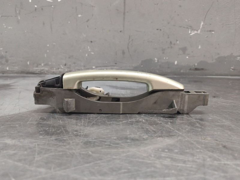 Recambio de maneta exterior delantera derecha para peugeot 407 st sport referencia OEM IAM 9653401580  