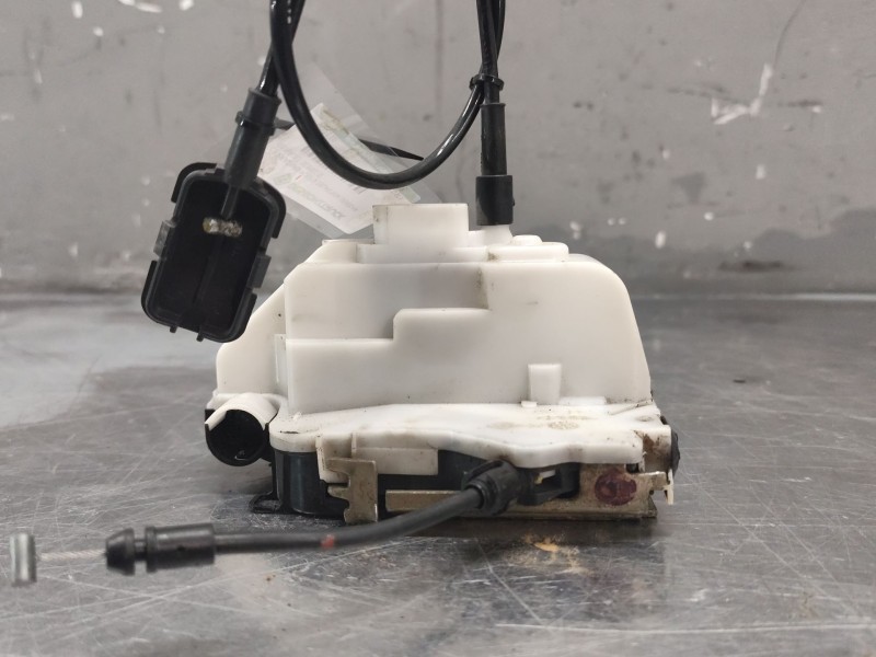 Recambio de cerradura puerta delantera derecha para renault scenic ii authentique referencia OEM IAM 2109061225D2 4 PINS 
