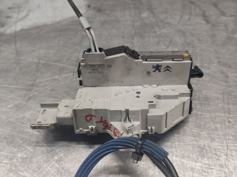 Recambio de cerradura puerta trasera derecha para citroën c4 berlina collection referencia OEM IAM 9681337080  6 PINS