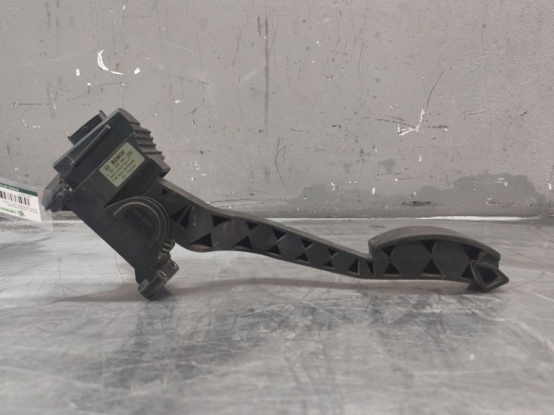 Recambio de pedal acelerador para alfa romeo 147 (190) 1.6 16v cat referencia OEM IAM 46755863 0281002380 