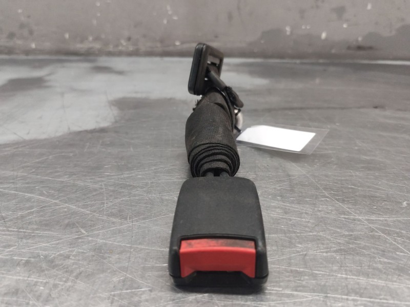 Recambio de enganche cinturon trasero izquierdo para seat ibiza (6k1) free sky referencia OEM IAM   