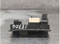 Recambio de mando multifuncion para toyota corolla (e12) 1.6 linea terra sedán referencia OEM IAM 777665 183574 5553902040 2