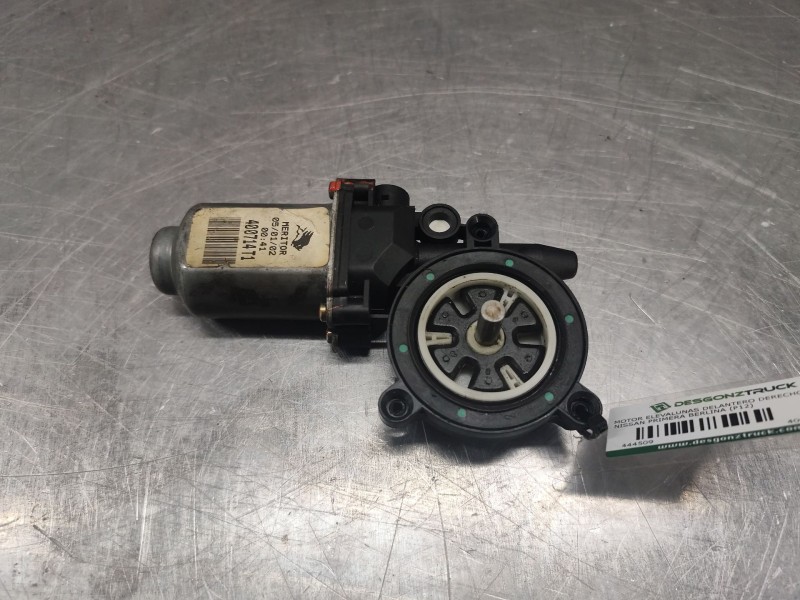 Recambio de motor elevalunas delantero derecho para nissan primera berlina (p12) acenta referencia OEM IAM 400714T1  