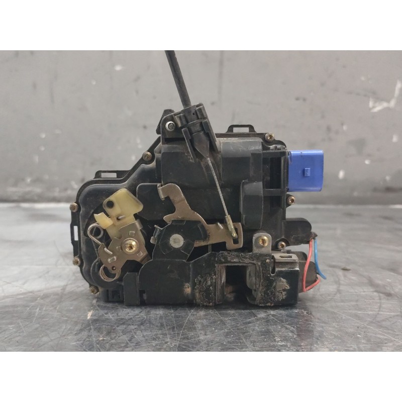 Recambio de cerradura puerta delantera izquierda para skoda fabia (6y2/6y3) comfort referencia OEM IAM 3B1837015AM  8 PINS