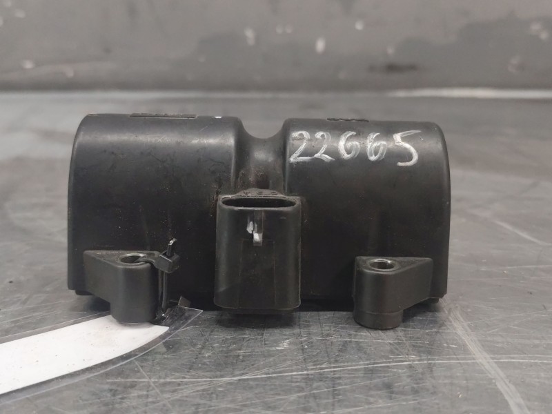 Recambio de bobina encendido para daewoo kalos 1.4 sport referencia OEM IAM 96253556 3 PINS 