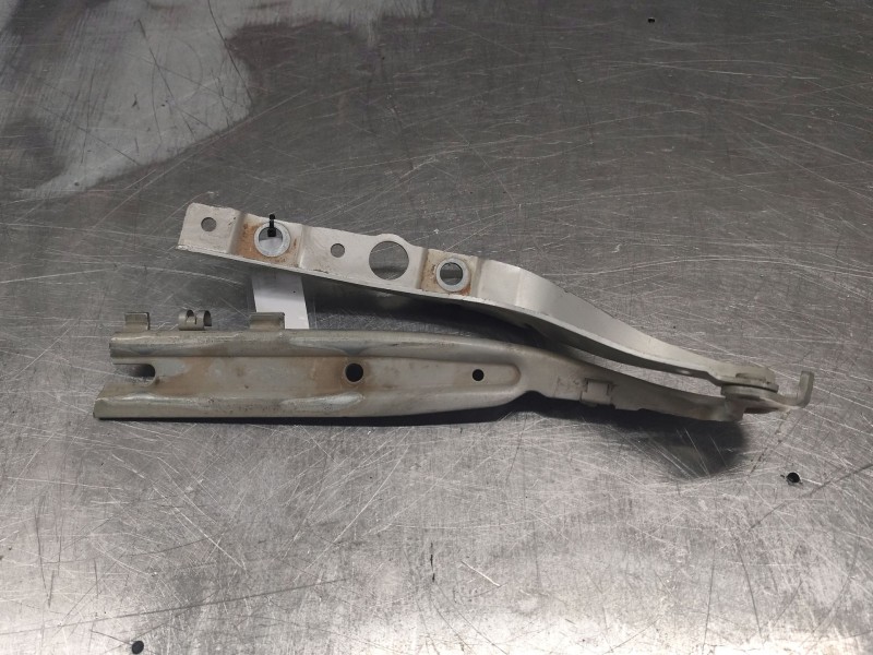 Recambio de bisagra capo derecha para peugeot 407 st sport referencia OEM IAM 9640968780  