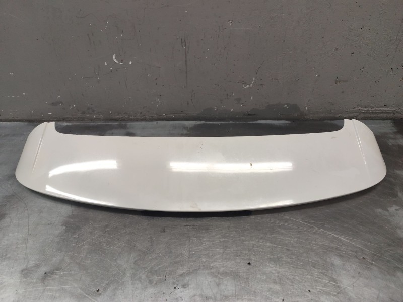 Recambio de aleron trasero para opel astra k (b16) 1.6 cdti (68) referencia OEM IAM   