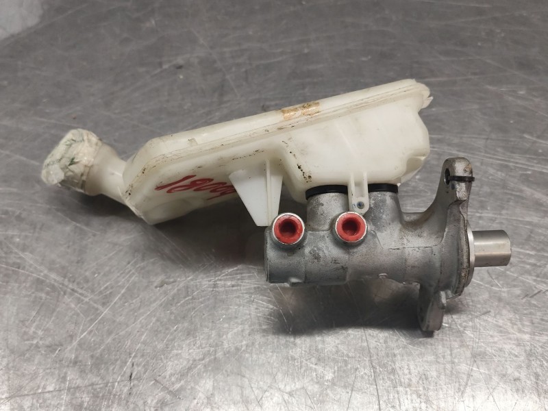 Recambio de bomba freno para peugeot 207 confort referencia OEM IAM 32069745  