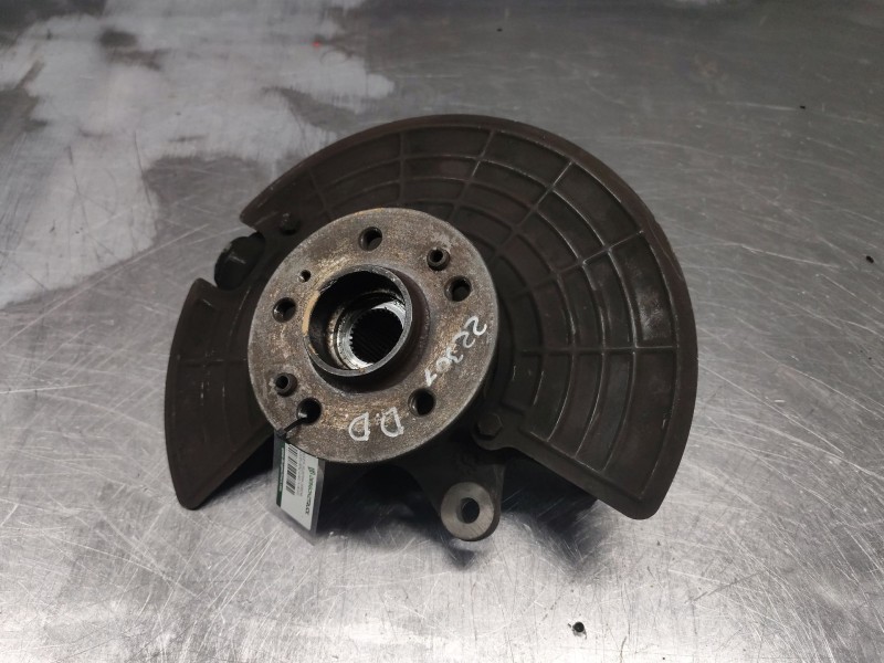 Recambio de mangueta delantera derecha para mercedes-benz clase m (w163) 400 cdi (163.128) referencia OEM IAM   