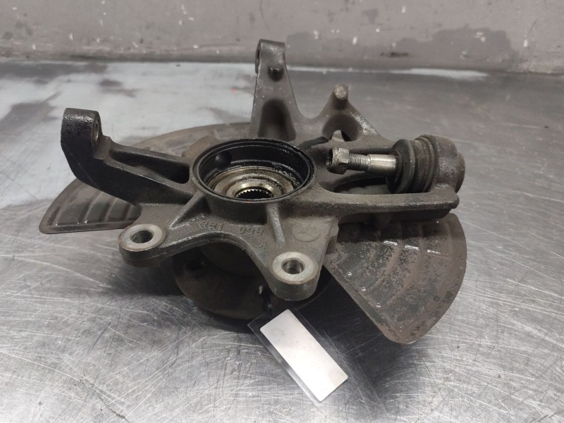 Recambio de mangueta delantera derecha para mercedes-benz clase m (w163) 400 cdi (163.128) referencia OEM IAM   