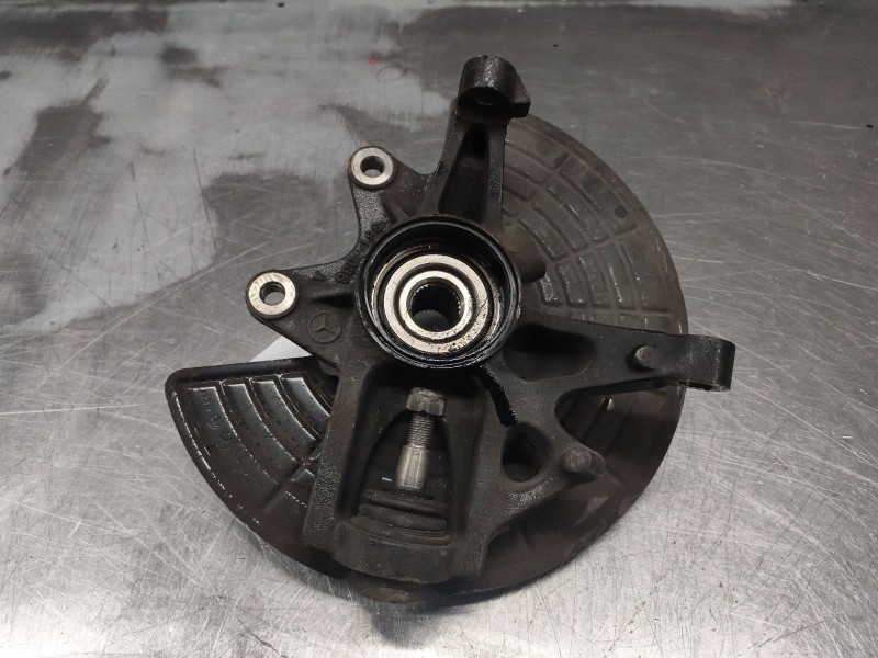 Recambio de mangueta delantera derecha para mercedes-benz clase m (w163) 400 cdi (163.128) referencia OEM IAM   