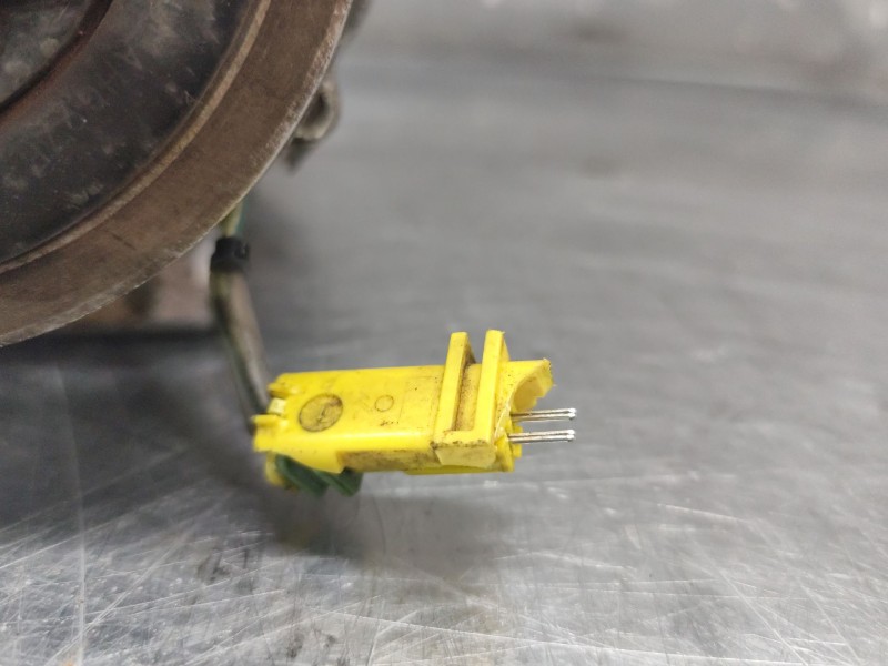 Recambio de compresor aire acondicionado para citroën c3 1.4 furio referencia OEM IAM 9684480480  