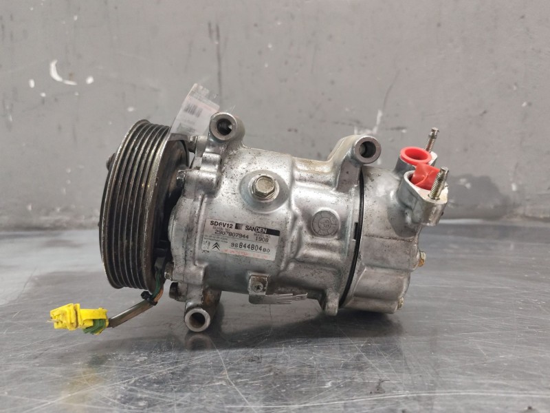 Recambio de compresor aire acondicionado para citroën c3 1.4 furio referencia OEM IAM 9684480480  