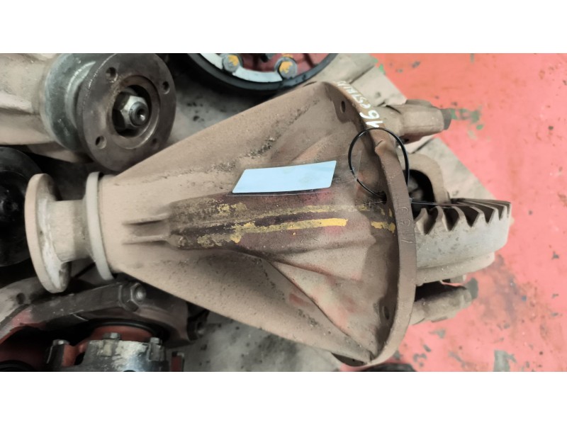 Recambio de grupo para nissan trade 100 3.0 turbodiesel referencia OEM IAM  RELACION:7X39 16 ESTRIAS PALIER