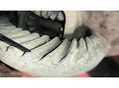 Recambio de grupo para nissan trade 100 3.0 turbodiesel referencia OEM IAM  RELACION:7X39 16 ESTRIAS PALIER 2