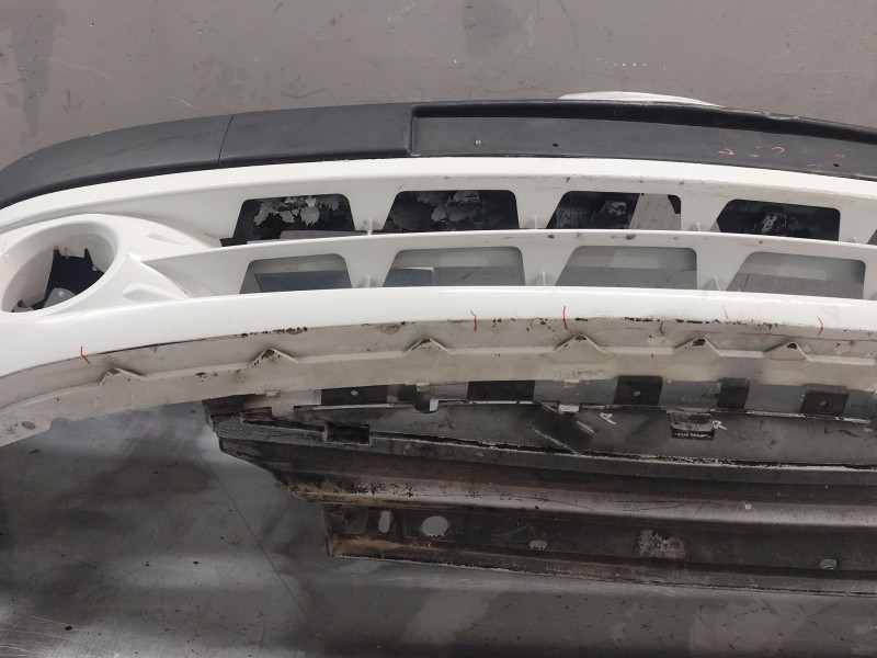 Recambio de paragolpes delantero para renault clio ii fase ii (b/cb0) 1.2 referencia OEM IAM   