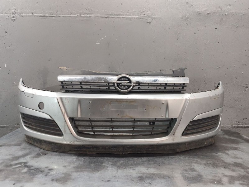 Recambio de paragolpes delantero para opel astra h berlina cosmo referencia OEM IAM   