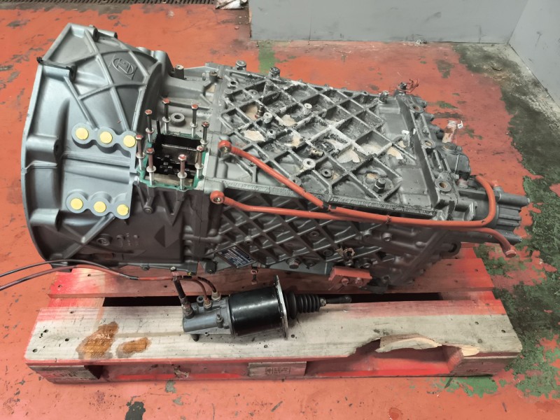 Recambio de caja cambios para iveco stralis (as) 12.9 diesel referencia OEM IAM 16S221 1316051326 