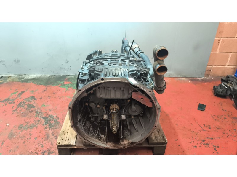 Recambio de caja cambios para iveco stralis (as) 12.9 diesel referencia OEM IAM 12AS2331TD 1353041001 41271286
